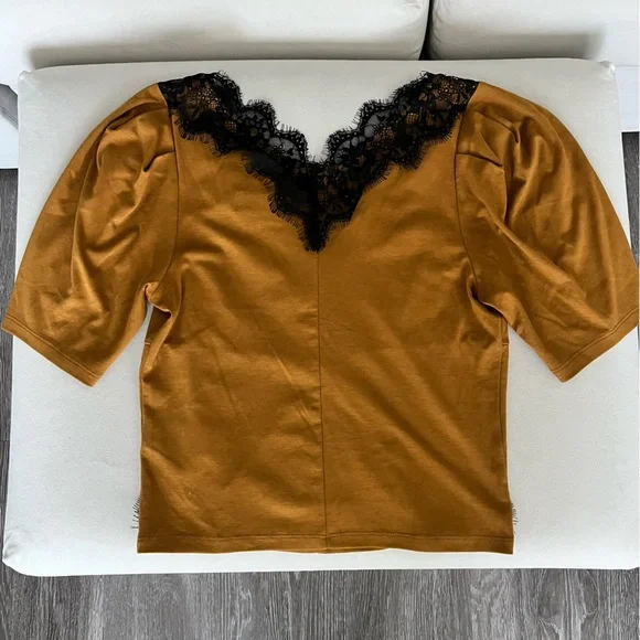 By Anthropologie lace-trimmed tee - Picture 5 of 11